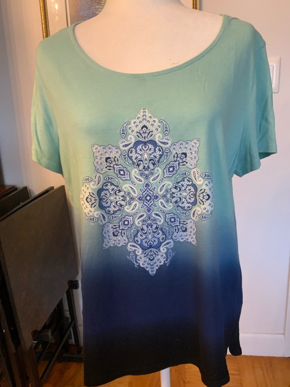 Chico's Sea Glass Green Scoop Neck Tank with Navy & White Medallion